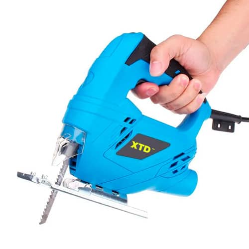 HERRAMIENTA SIERRA CALADORA DE 6 VELOCIDADES